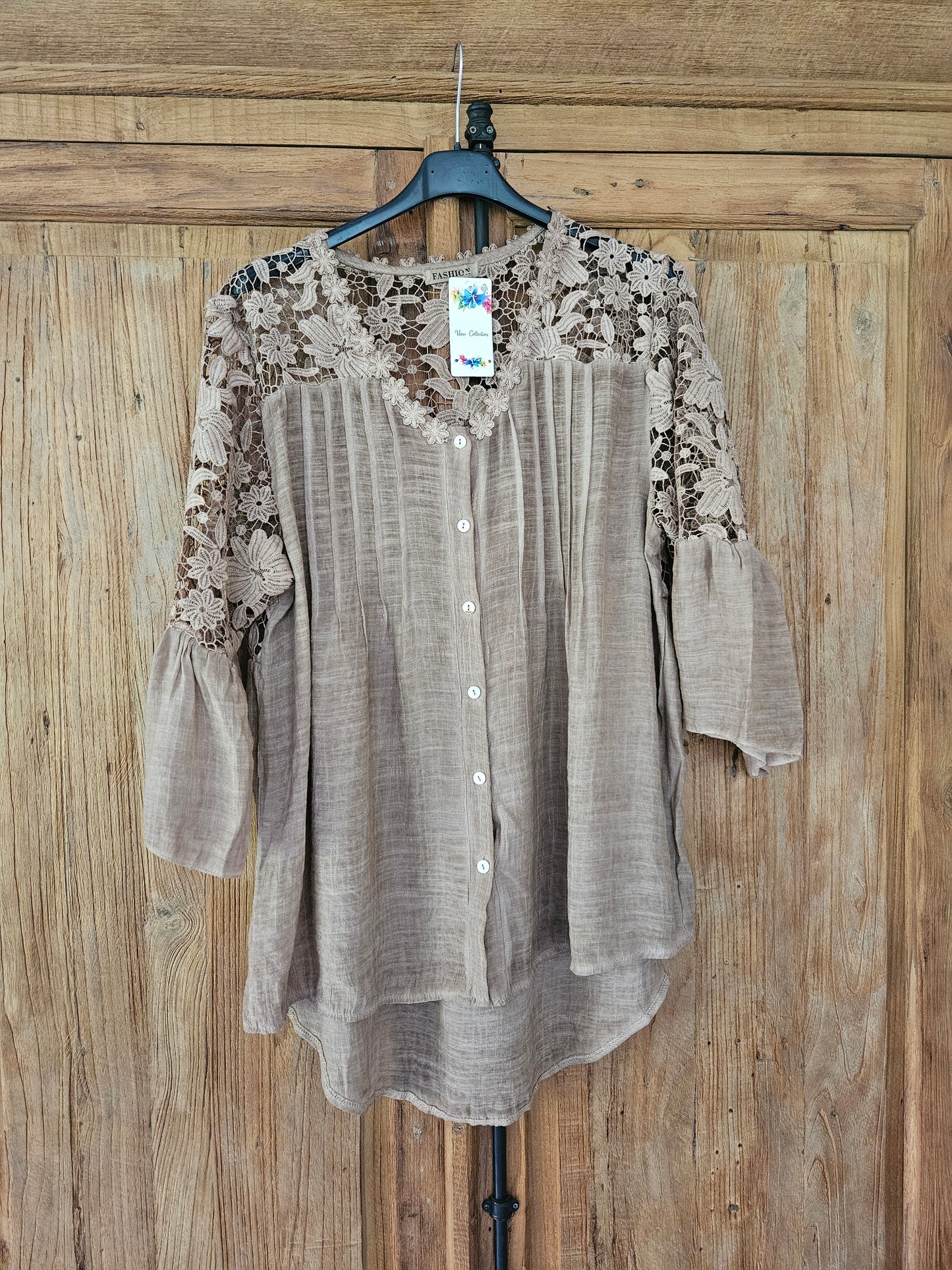 Flower lace blouse