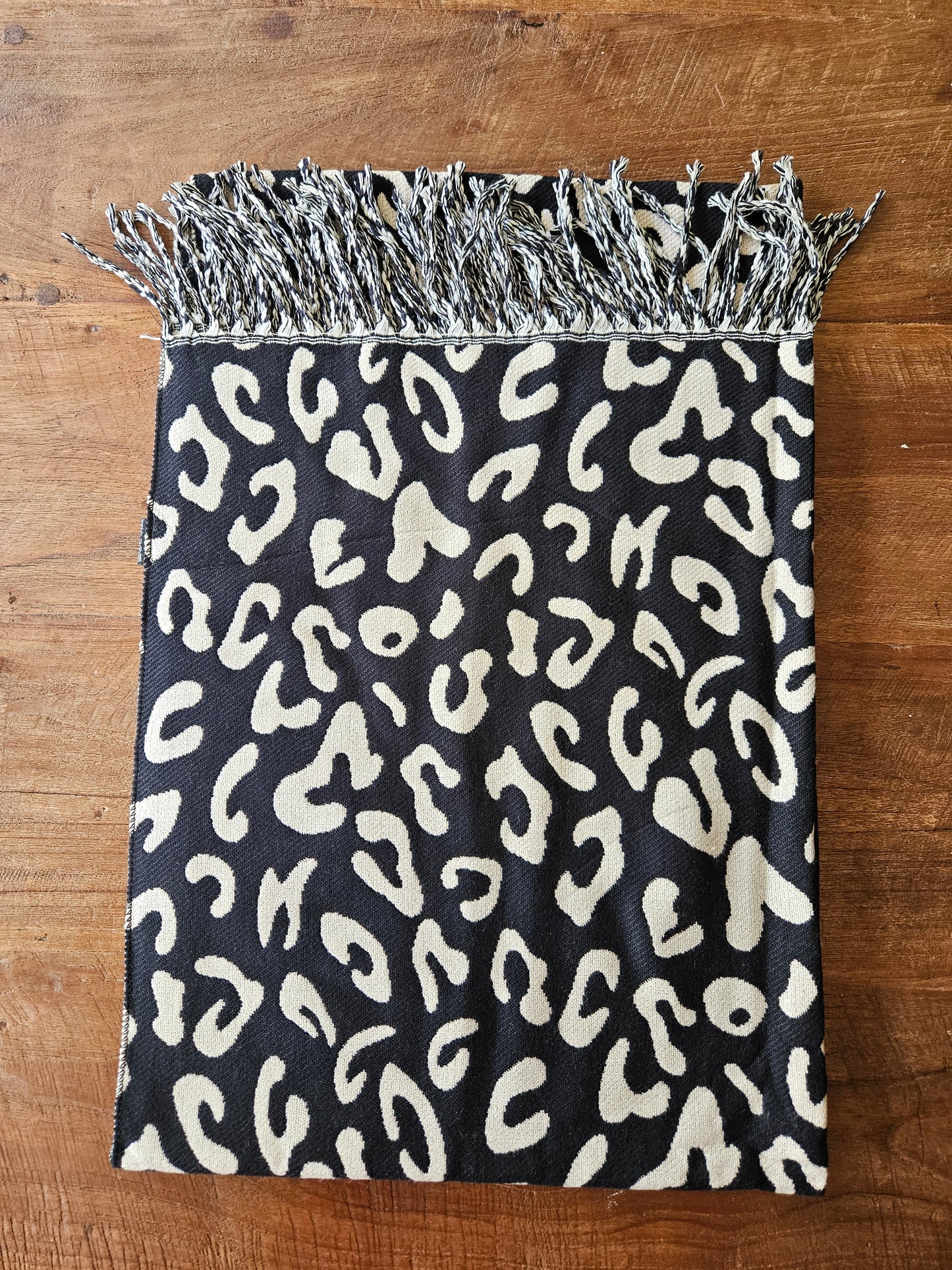 leopard sjaal zwart ecru