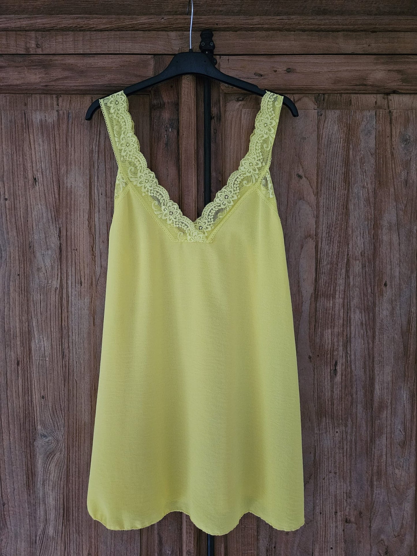 Basic lace top