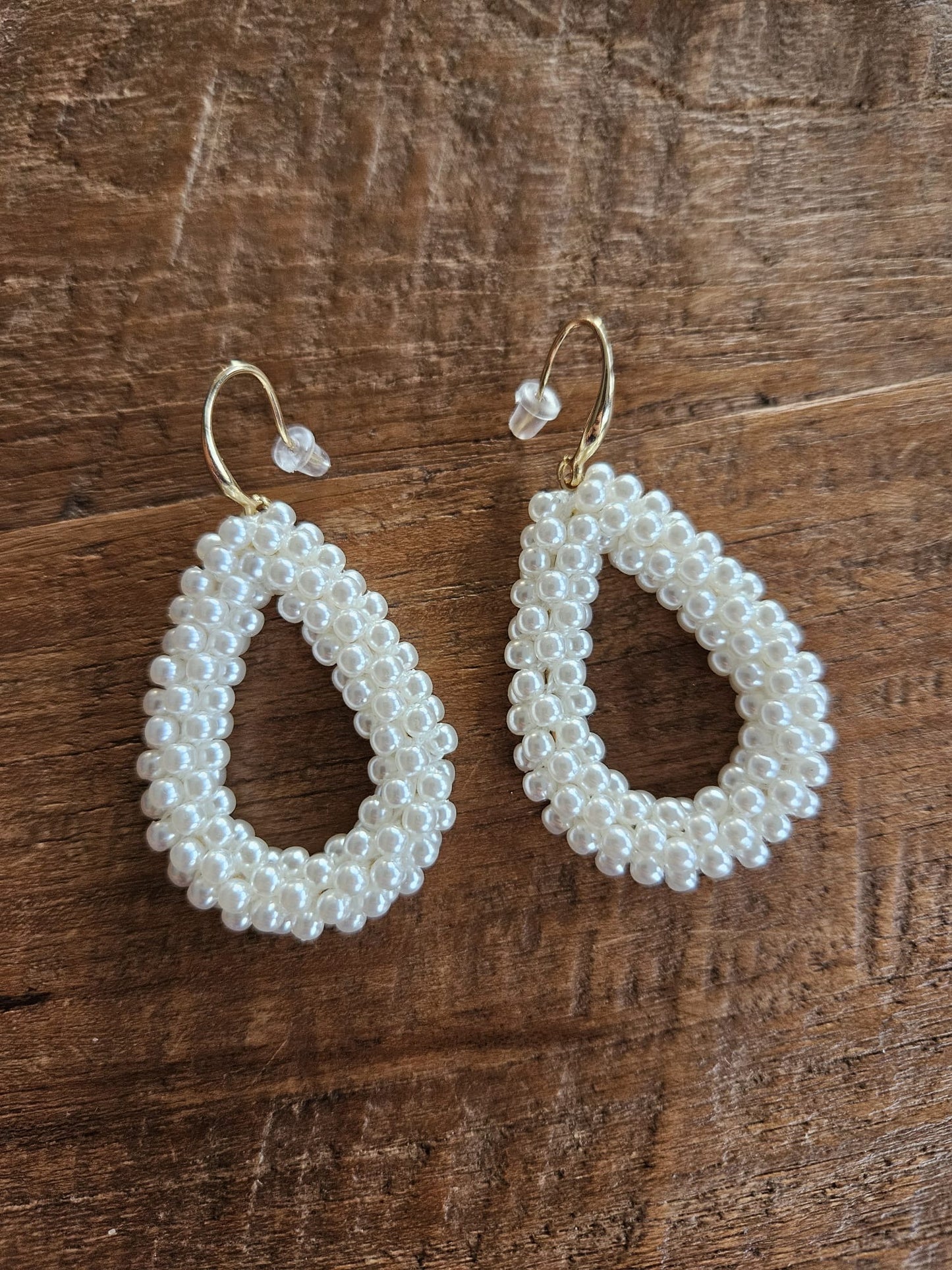 Oorbellen witte parels