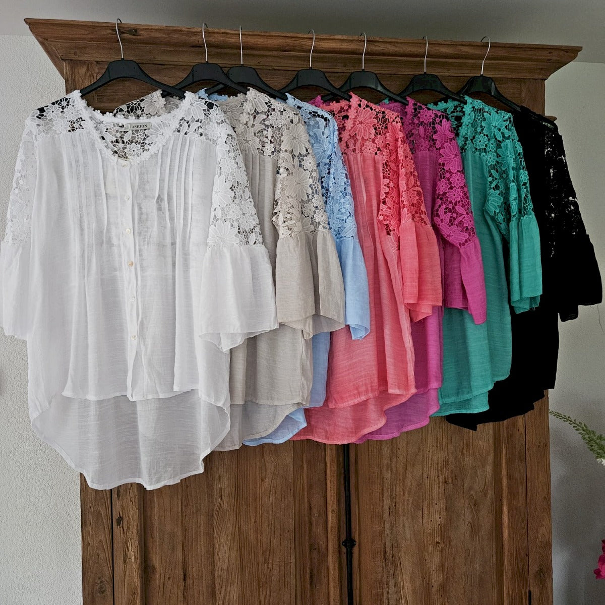 Flower lace blouse