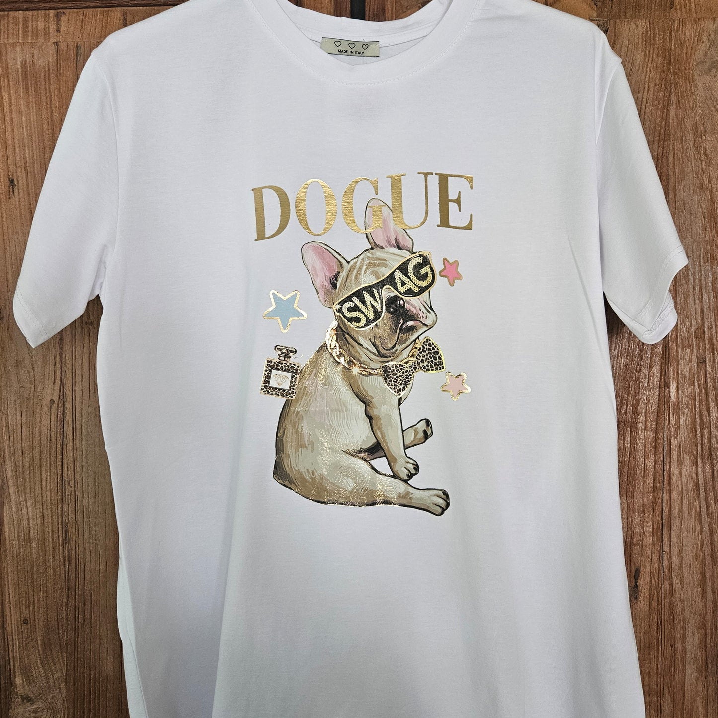 T-shirt dog