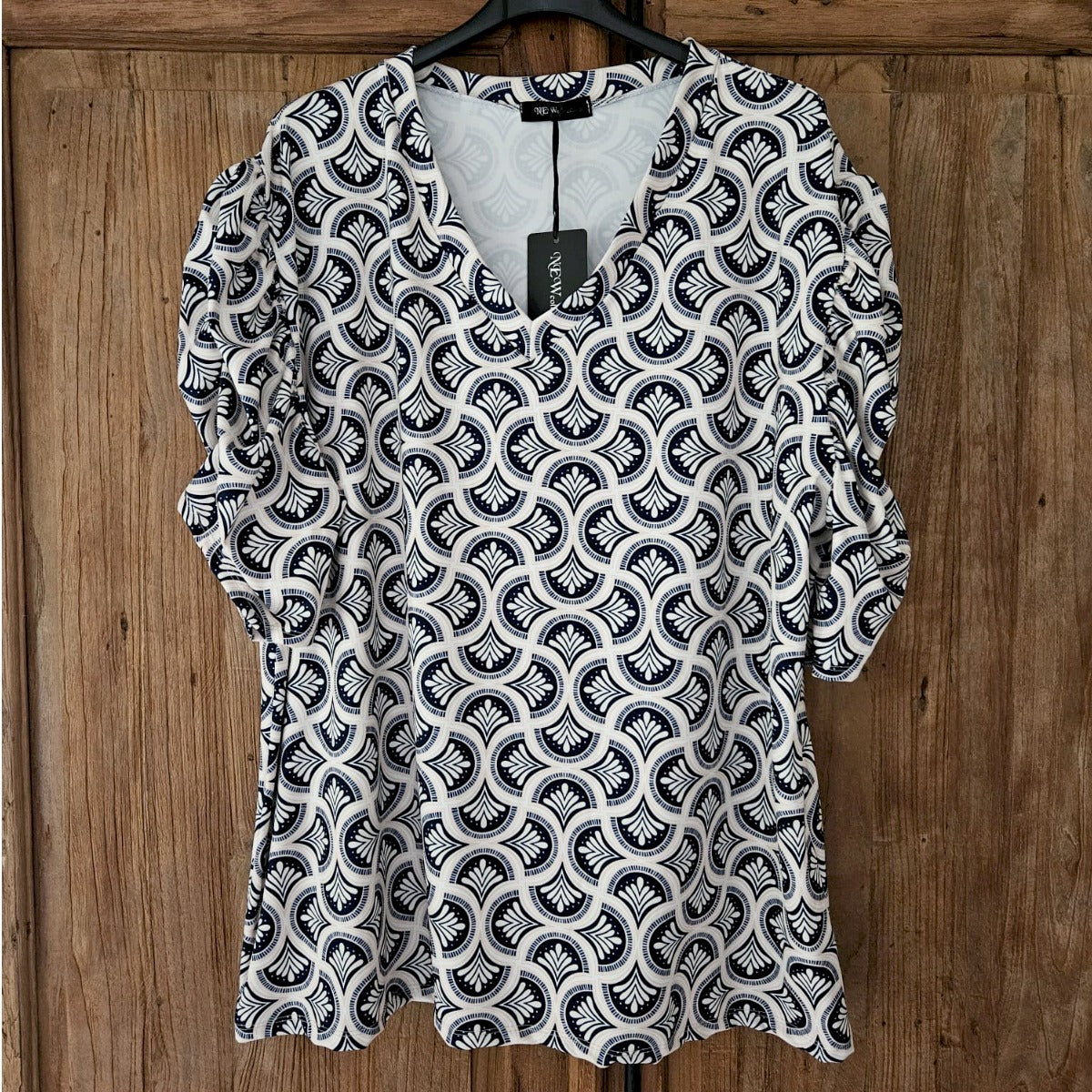 Travel top