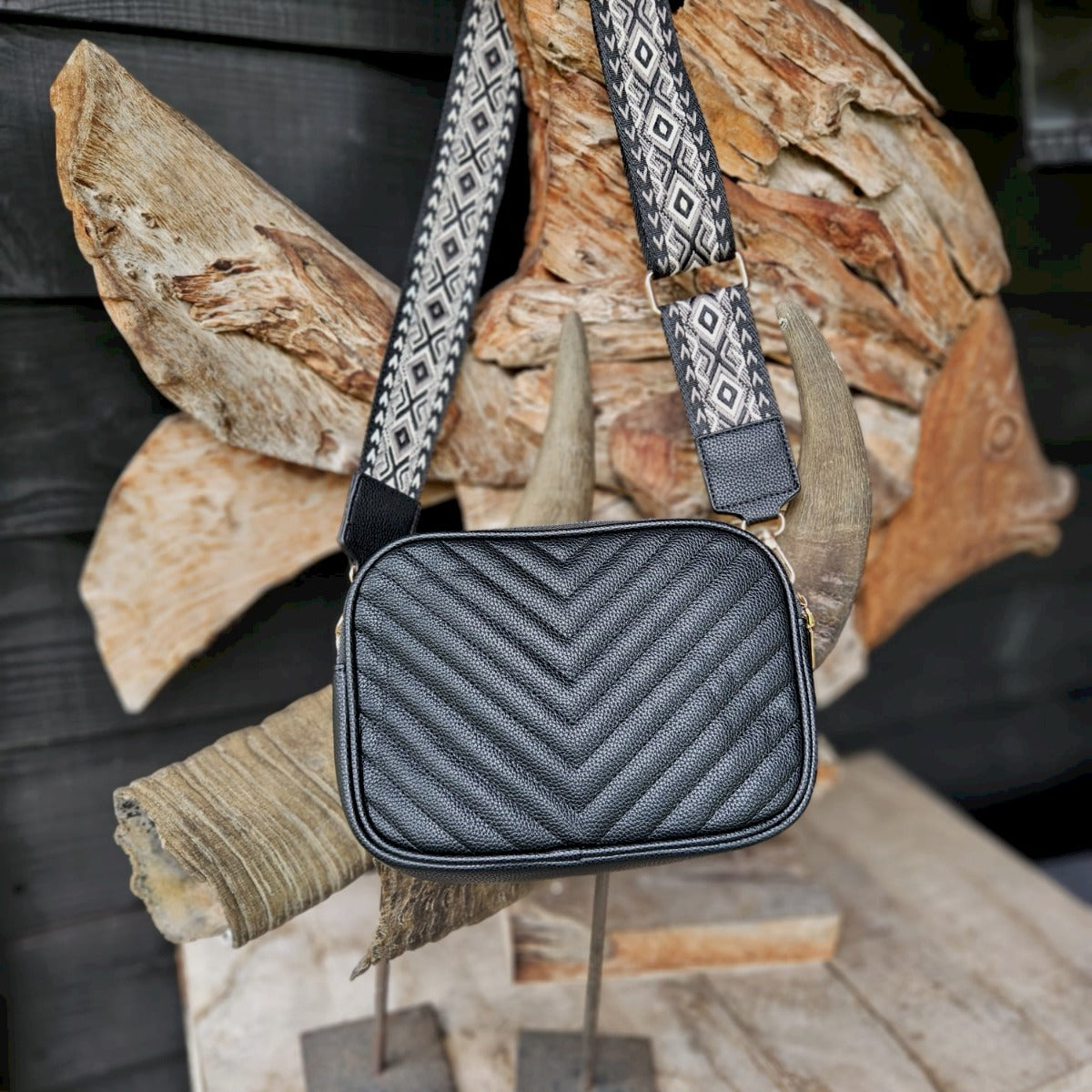 V bag