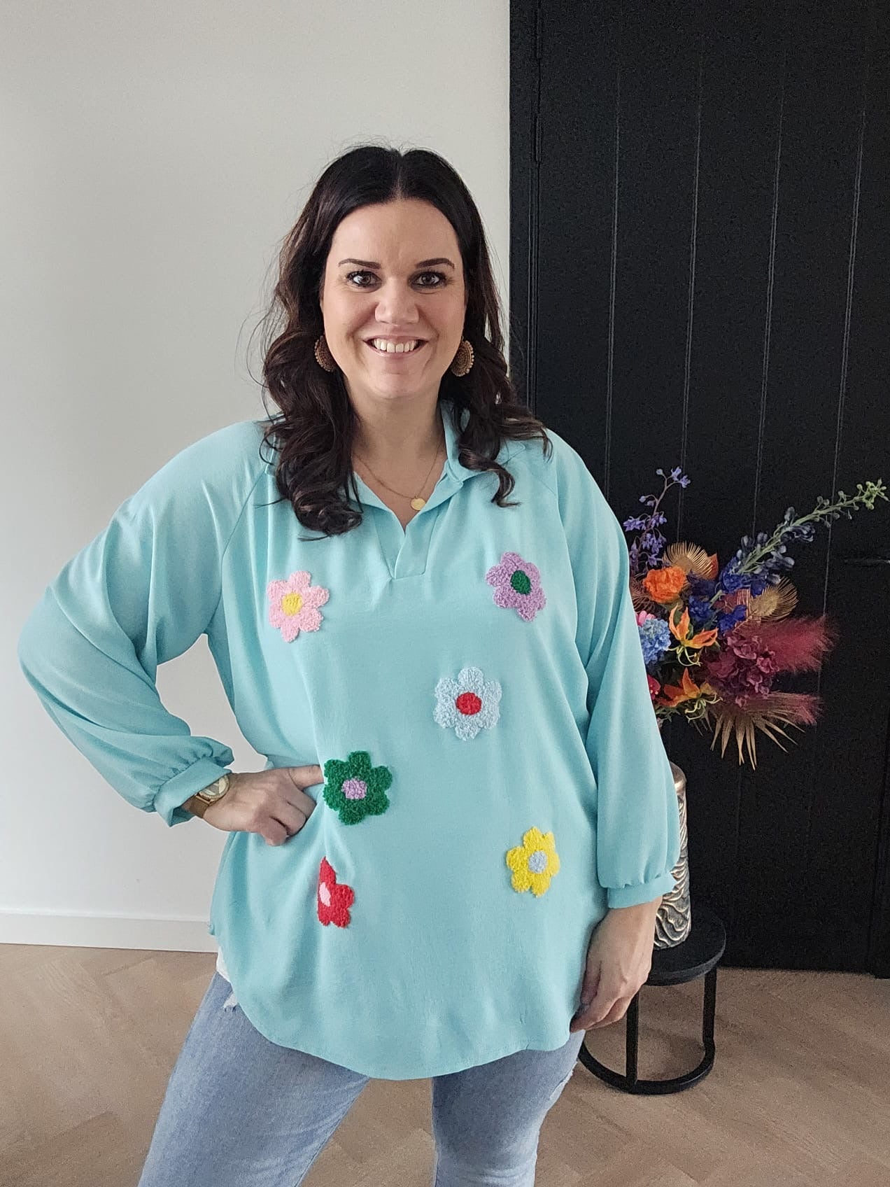 Blouse flower